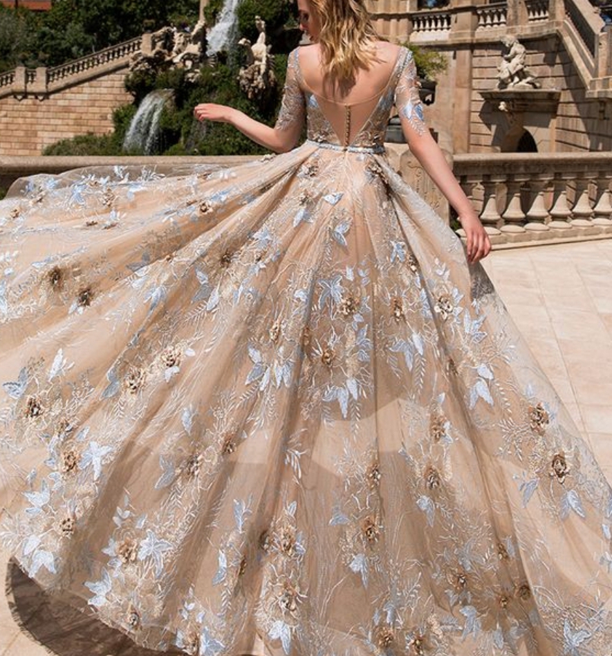 Ways to choose beautiful wedding dress